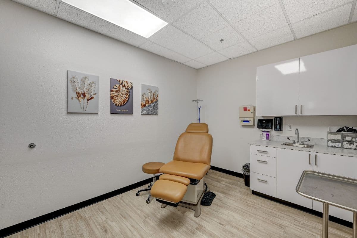 Elite Medical Suites facility — photo 36