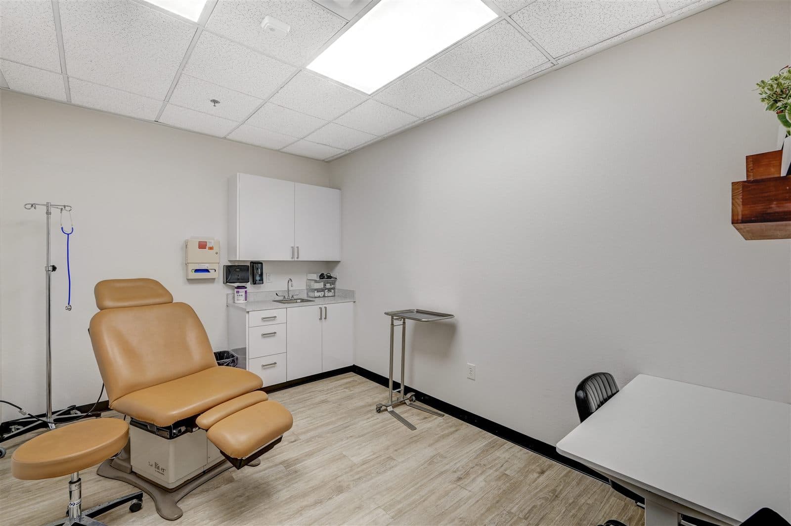 Elite Medical Suites facility — photo 66