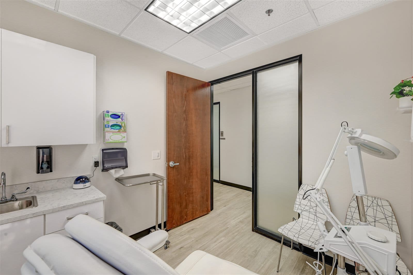 Elite Medical Suites facility — photo 85