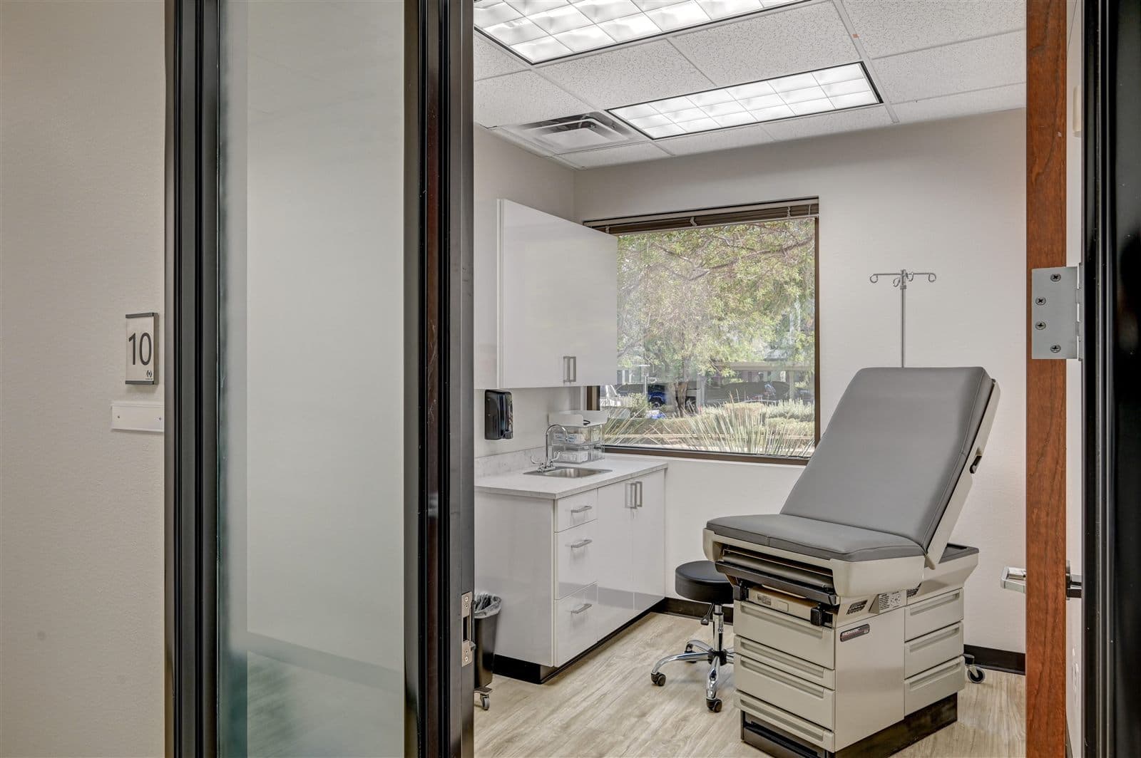 Elite Medical Suites facility — photo 89